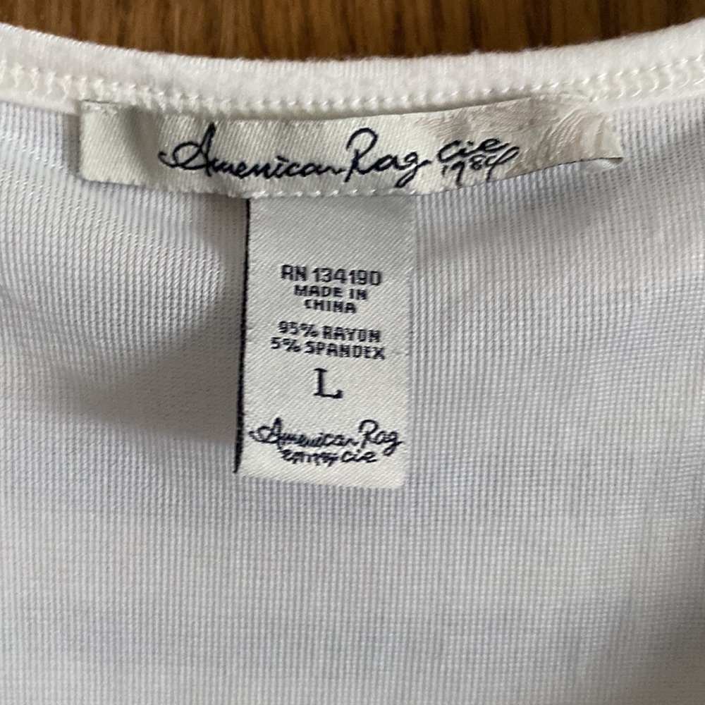 American Rag top. Size large. - Picture 2 of 3